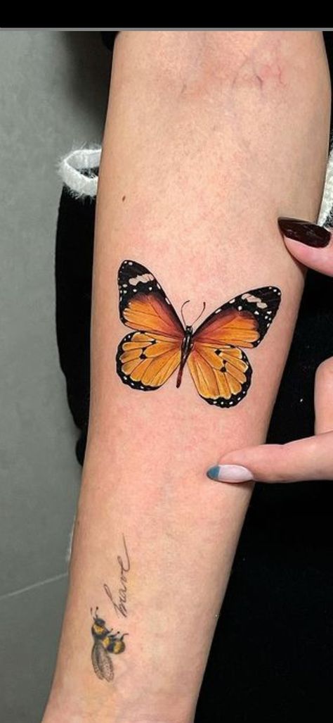 Color Monarch Butterfly Tattoo, Blue And Orange Butterfly Tattoo, Orange Monarch Butterfly Tattoo, Painted Lady Butterfly Tattoo, Monarch Butterfly Tattoo Stencil, Orange Butterfly Tattoo, Yellow Butterfly Tattoo, Monarch Tattoo, Tattoo Borboleta