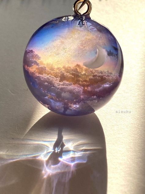 Pretty Jewelry Necklaces, Crystal Aesthetic, Magical Jewelry, Crystal Figurines, Diy Resin Crafts, Fantasy Jewelry, Glass Ball, Resin Diy, Crystal Ball