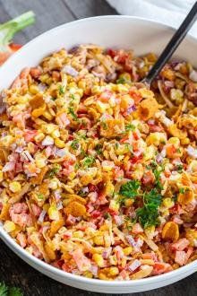 Fritos Salad, Frito Salad, Frito Recipe, Frito Chili, Frito Corn Salad, Cheese Salad Recipes, Chili Cheese Fritos, Corn Salad Recipe, Mexican Corn Salad