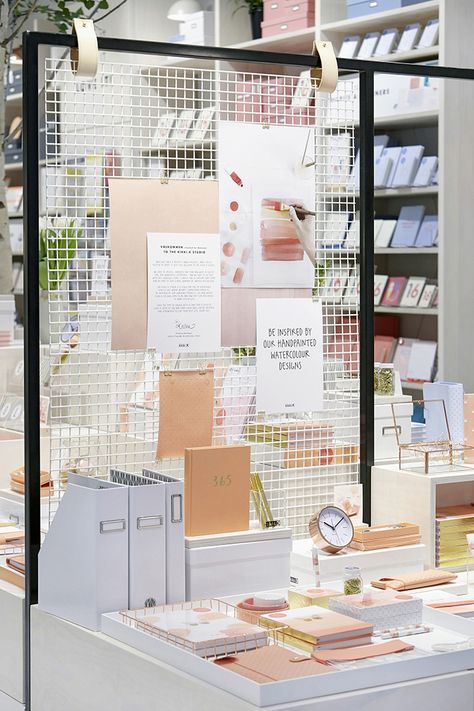 Swedish stationery brand Kikki K has launched its global store concept in Melbourne. Designed by Dalziel & Pow, it's a truly engaging experience. More here. Stationary Shop Interior, Stationery Store Design, Unique Backdrop, Art Booth, Booth Setup, Studio Vibes, Mall Kiosk, Australia Trip, Stationary Store