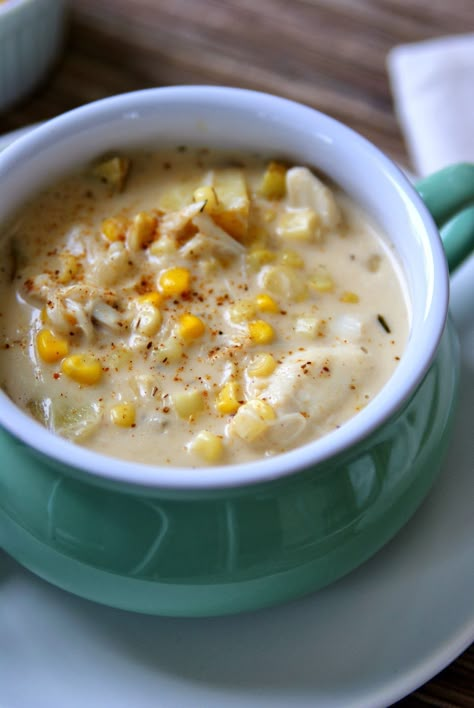 Best Crab And Corn Chowder, Crab And Corn Soup Recipes, Seafood Corn Chowder, Gourmet Soups, Christmas Seafood, Crab And Corn Chowder, Crab Bisque Recipe, Crockpot Corn, Crab And Corn