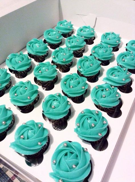 Tiffany & Co. Inspired Mini Cupcakes Tiffany & Co Cupcakes, Breakfast At Tiffany’s Cupcakes, Tiffany And Co Dessert Table, Tiffany Blue Cupcakes, Tiffany Cupcakes, Tiffany Birthday Party, Tiffany Cakes, Tiffany Birthday, Luncheon Ideas