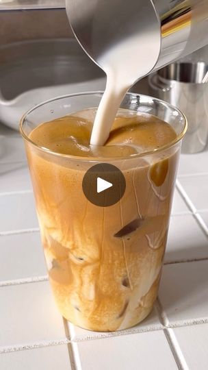 Whipped Coffee, Toffee Nut, Easy Coffee Recipes, Water Ice, Easy Coffee, Blue Coffee, Coffee Recipe, Coffee Corner, Instant Coffee