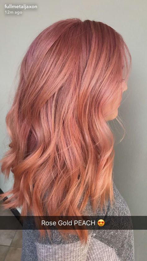 Strawberry Peach Hair Color, Copper Pink Balayage, Peach Coloured Hair, Peachy Rose Gold Hair, Peachy Hair Color Rose Gold, Peach Pumpkin Hair Color, Peach Toned Hair, Rose Peach Hair, Rose Gold Peach Hair