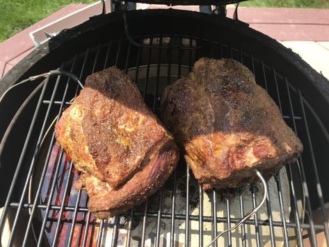 Big Green Egg Pulled Pork, Carolina Barbecue, Pulled Pork Shoulder, Green Egg Bbq, Barbecue Sauce Recipe, Carolina Bbq Sauce, Mustard Bbq Sauce, Pork Shoulder Recipes, The Big Green Egg