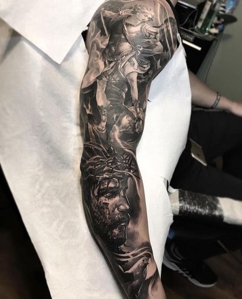 We want to share beautiful sleeve tattoos like this amazing piece to inspirate you. We did not draw this tattoo. Beautiful Sleeve Tattoos, Jesus Tattoo Sleeve, Religious Tattoo Sleeves, Crucifix Tattoo, Christus Tattoo, Voll Arm-tattoos, G Tattoo, Full Arm Tattoos, Forarm Tattoos