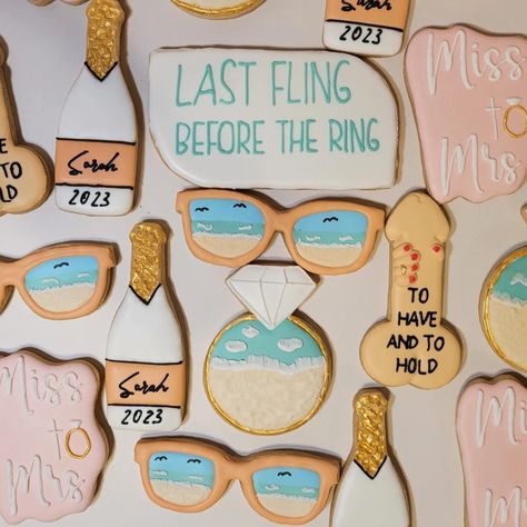 Last Splash Bachelorette Party Cookies, Last Splash Cookies, Beach Bachelorette Cookies, Bach Party Cookies, Bachlorette Party Lake, Bachelorette Party Lake Weekend, Royal Icing Cookies Bachelorette, Bachelorette Party Lake, Bachelorette Pool