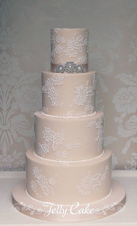 Champagne Coloured Wedding, Lace Wedding Cakes, Champagne Wedding Cakes, Professional Cakes, Champagne Wedding Colors, Festive Food, Lace Wedding Cake, Cake Lace, Awesome Cakes