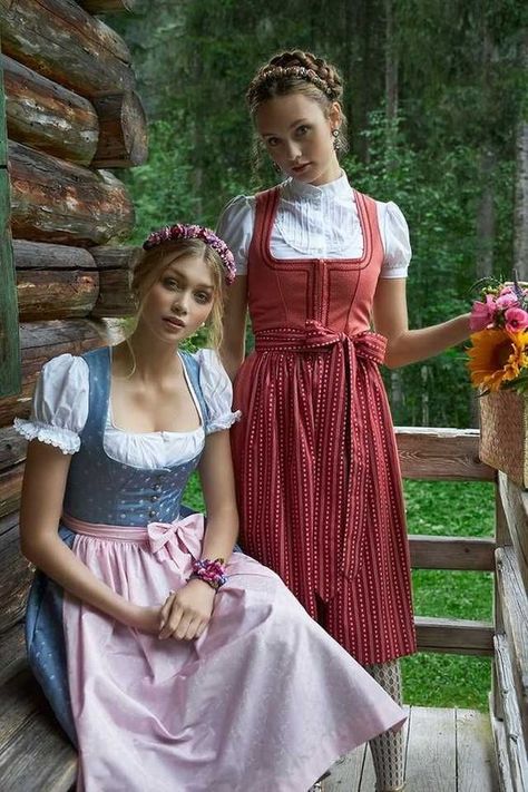 Austrian Clothes, Drindl Dress, German Traditional Dress, Gaun Abad Pertengahan, German Dress, Oktoberfest Outfit, Dirndl Dress, Maxi Robes, Vanessa Hudgens