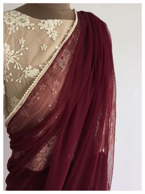 Indian Drapes, Blouse Designs Images, Net Sari, Farewell Ideas, Modern Sarees, Indian Wardrobe, Latest Blouse Designs, Maroon Saree, Saree Ideas