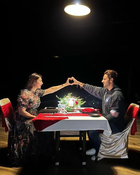 Candlelight Dinner, Candle Light Dinner Photoshoot, Candle Light Dinner Couple Pose, Candle Night Dinner Photoshoot, Candle Lit Dinner For Two, Candle Light Dinner Romantic Couple, Romantic Candle Light Dinner, Up Theme, Good Instagram Captions