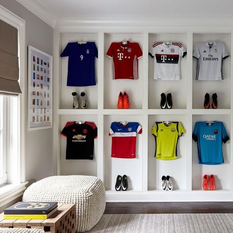 Lisa Friedman Design’s Instagram profile post: “game room •f u n• we loved finding a creative way to display our client’s collection of soccer jerseys! 📷: @joshuamchughphotography” Football Theme Bedroom, Soccer Themed Room, Soccer Bedroom, Football Rooms, Soccer Room, Football Bedroom, Jersey Display, Soccer Theme, Play Ground