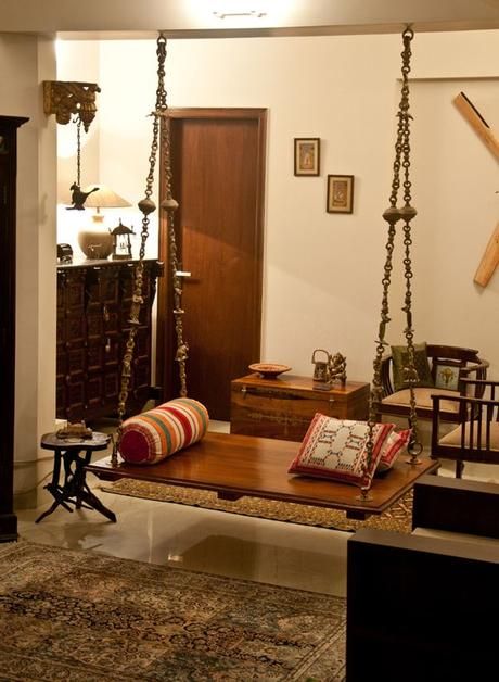 Oonjal – Wooden Swings in South Indian Homes Living Room Designs Indian, Room Swing, Classic Room, Indian Interior Design, Indian Living Room, Indian Living Rooms, India Home Decor, Indian Interiors, Indian Home Design