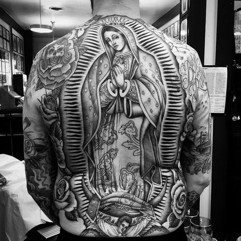 A Beginner's Guide: Popular Tattoo Styles Briefly Explained Tattoo Para, Maria Tattoo, Catholic Tattoos, Backpiece Tattoo, Virgin Mary Tattoo, Brian Dawkins, Mary Tattoo, Chicano Style Tattoo, Chicano Tattoos