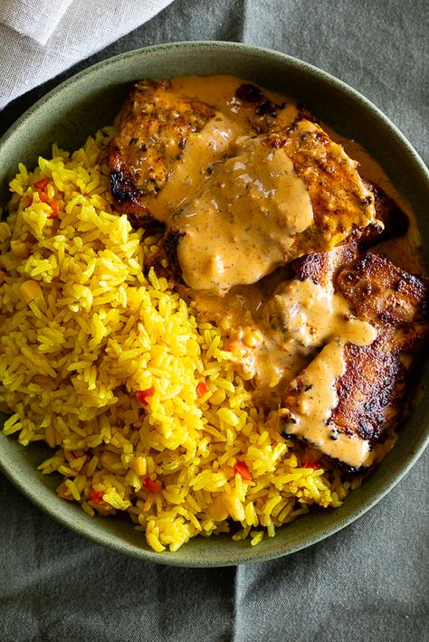 Peri Peri Roast Chicken, Pinterest Dinner Ideas, Per Peri Chicken, Peri Peri Vegetarian, Delicious Dinner Recipes For Two, Chicken Tawook With Rice, Perri Perri Chicken, Peri Peri Pasta, Food Recipes For Dinner Rice