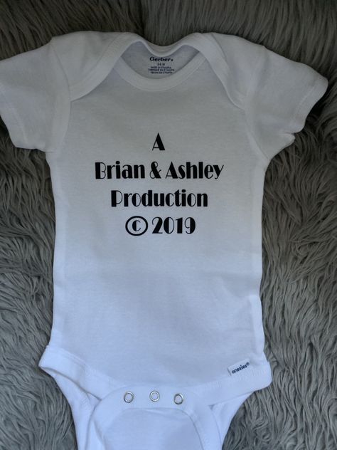 Baby Onesies For Boys, Friendsgiving Shirts, Etsy Clothing, Baby Sleeper, Personalized Baby Onesies, Boy Monogram, Baby Coming Home Outfit, Cricut Baby, Personalized Onesie