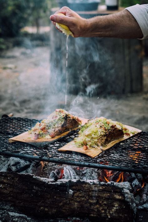 Think Salmon like you’ve never had it before. Perfectly moist, seasoned with the unexpected addition of smoked salmon. Leeks create the perfect crust. Enjoy this warm or cold the next day. Both equally delicious. Plank Salmon, Cedar Plank Salmon, Luxury Food, Adventure Hiking, Fire Cooking, Camp Fire, Nature Adventure, Food Trends, Camping Food