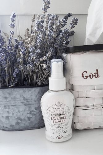 Lavender Theme Bathroom, Lavender Themed Bathroom, Sage And Lavender Bathroom, Lavender Room Ideas, Lavender Bathroom Decor, Tin Bathroom, White Powder Room, Lavender Bathroom, Lavender Room