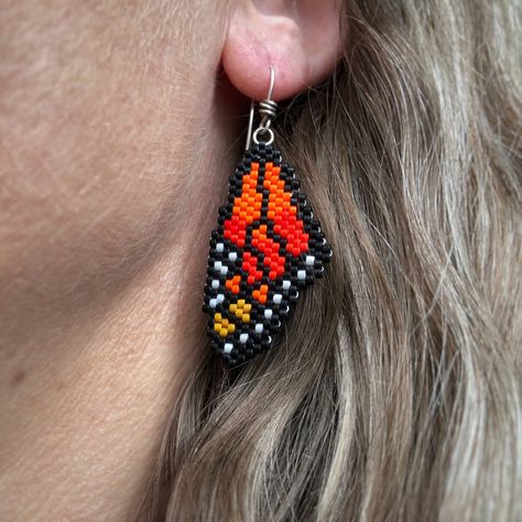 Beaded Earrings Butterfly, Brick Stitch Butterfly Earrings, Brick Stitch Pattern Butterfly, Monarch Butterfly Seed Bead Earrings, Beaded Monarch Butterfly, Butterfly Wing Earrings, Wing Earrings, Delica Beads, Monarch Butterfly