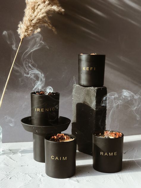 #candles #photography #aesthetic #photooftheday #productphotography Scented Candles Aesthetic, Candle Vessels, Candle Pattern, Cement Candle, Black Candle, Candles Photography, Candle Aesthetic, Candle Branding, Jar Candles