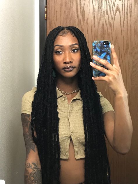 Distressed Locs Hairstyles, Distressed Faux Locs, Distressed Locs, Twa Hairstyles, Cute Sundress, Natural Hairstyle, Black Queens, Protective Hairstyles Braids, Hairstyles Braids