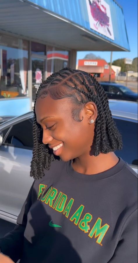 Invisible Locs On Natural Hair, Graduation Braids Hairstyles, Natural Hairstyles For Graduation, Invisible Locks, Invisible Locs, Twists Hairstyles, Natural Braided Hairstyles, Quick Natural Hair Styles, Faux Locs Hairstyles