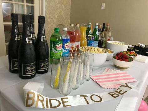 Bachelorette Beyonce Theme, Beyonce Themed Bachelorette Party, Beyonce Bridal Shower Theme, Beyonce Themed Party, Beyonce Themed Bachelorette, Beyonce Bachelorette Party, Bachelorette Food Ideas, Beyoncé Party, Feyonce Bachelorette Party