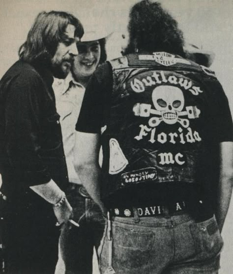 David Allen Coe, Outlaws Mc, David Allan Coe, Outlaw Women, David Allen, Country Musicians, Biker Quotes, Biker Clubs, Waylon Jennings