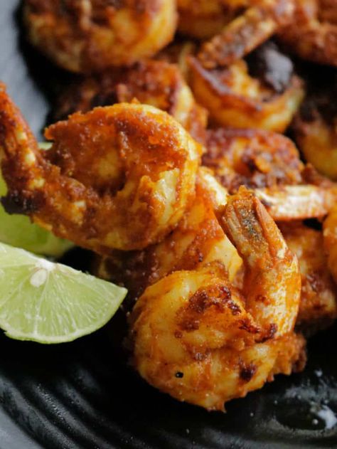 Tandoori Prawns, Indian Prawn Recipes, Tandoori Shrimp, Tandoori Marinade, Tandoori Paste, Lemon Pepper Shrimp, Asian Shrimp, Gluten Free Chilli, How To Make Shrimp