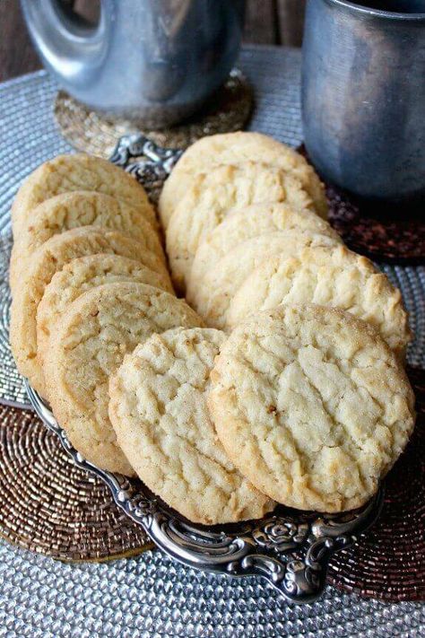 Almond Sugar Cookies are a mix of everything good with a sweet almond flavor. Homemade and baked to a golden melt-in-your-mouth cookie. They’re quick and easy to make and are a perfect everyday cookie. #vegansugarcookies #sugarcookiesrecipe #homemadesugarcookies #howtomakesugarcookies #almondusgarcookies Almond Sugar Cookie Recipe, Vegan Breads, Almond Sugar Cookies, Vegan Sugar Cookies, Cinnamon Sugar Cookies, Homemade Sugar Cookies, Everything Good, Vegan Cookies Recipes, Vegan Thanksgiving Recipes