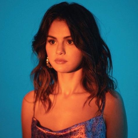 Selena Gomez Orange, Selena Gomez Pictures, Orange Aesthetic, Picture Gallery, Selena Gomez, One Direction, Log In, Log, Orange