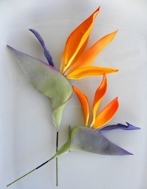 Edible Cake Topper Birds of Paradise Large by SugarAndStripesCo, $28.00 Paradise Cake, Bird Cake Topper Wedding, Fondant Flower Tutorial, Paradise Flowers, Gumpaste Flowers, Amazing Wedding Cakes, Gum Paste Flowers, Fondant Flowers, Modern Wedding Cake