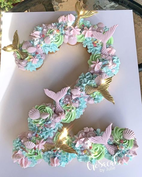 Cre8acake by Julie on Instagram: “Mermaid Themed Pull Apart Cupcakes #mermaid #pullapartcupcakes #pastel #gold #pretty #cakesofinstagram #number2birthday #2 #cre8acakebyjulie” Mermaid Number Cake, Mermaid Cupcake Cake, Mermaid Pool Parties, Pull Apart Cupcake Cake, Pull Apart Cake, Cake Pulls, Mermaid Cupcakes, Pull Apart Cupcakes, Mermaid Cakes