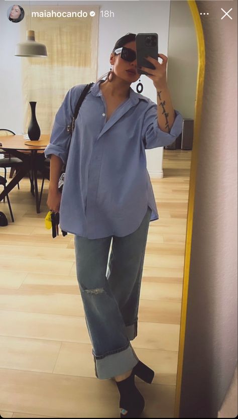 Demim + camisa azul oversiced Outfits Camisa Azul, Outfits Casuales, Jean Outfits, Baby Blue, Outfit Ideas, My Style, Outfit Inspo, Blue, Denim Outfits