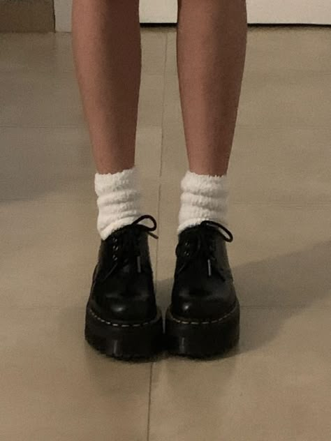 Doc Martin Aesthetic, Doc Martens 1461 Platform, Mr Martens, Low Doc Martens, Doc Martin Shoes, 1461 Dr Martens, Doc Martins Shoes, Doc Martens Aesthetic, Doc Martens 1461