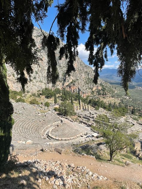 Delphi Greece Aesthetic, Delphi Aesthetic, Greece Delphi, Delphi Greece, Greece Summer, Greece Vacation, Insta Ideas, Travel Locations, Ancient Architecture