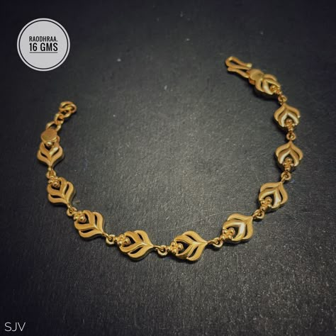 Chain Bracelets For Women Gold Indian, Gold Bangles Designs Latest, Elegant Gold Necklace, Latest Gold Ring Designs, Silver Anklets Designs, Mangalsutra Bracelet, Couple Ring Design, Jhumka Designs, Gold Bracelet Simple