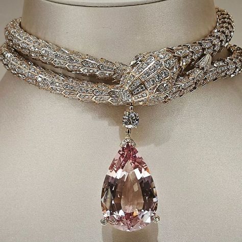 Pink Spinel and Diamond Serpenti Necklace by Bulgari | Eyes Desire Gems and Jewelry Bvlgari Jewelry Set, Exquisite Diamond Necklace, Bulgari Jewelry, Bvlgari Jewelry, Expensive Jewelry Luxury, Sweet Jewelry, Diamond Necklace Designs, Pink Spinel, Magical Jewelry