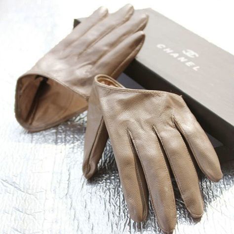 Types Of Gloves, Short Gloves, Leather Gloves, Mitten Gloves, Wholesale Fashion, Lambskin Leather, Leather Glove, Good Quality, Fashion Women