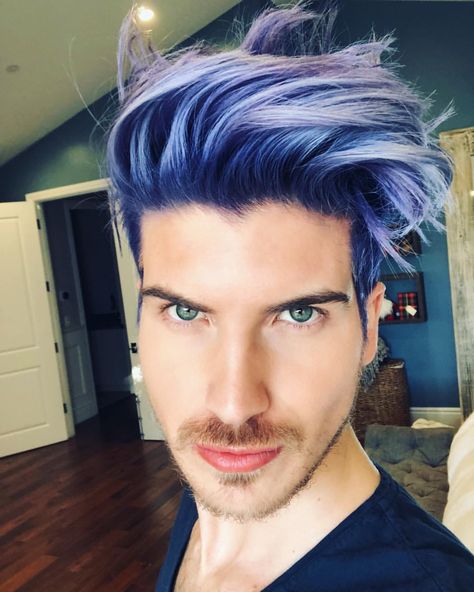 Joey's new amazing hair color!!! Black Hair Purple Highlights, Phoebe Hair, Lavender Grey Hair, Peach Hair Colors, Purple Hair Highlights, Boys Hairstyles, Hair Color Mahogany, Dyed Hair Men, Dyed Hair Pastel