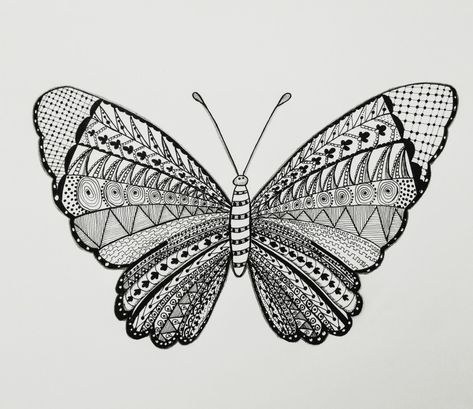 Zentangle - Mandala - Butterfly design. Visit our youtube channel for full video. Zentangle Drawings Ideas, Drawing Of Butterfly, Zentangle Animals Art, Drawing Time Lapse, Zantangle Art, Zentangle Drawing, Drawing Time, Easy Mandala Drawing, Butterfly Mandala