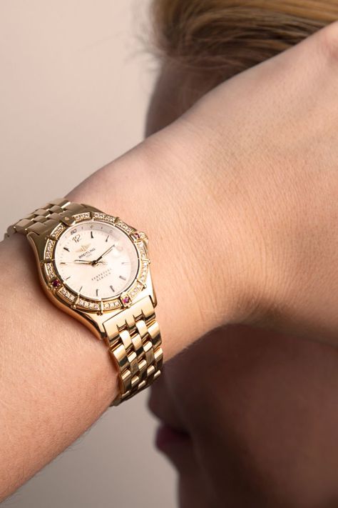 Happy Women Day, Aesthetic Watch, Outfit Elegant, Happy Woman Day, Women Day, Gold Watches, Gold Watch Men, Gold Aesthetic, Watch For Women