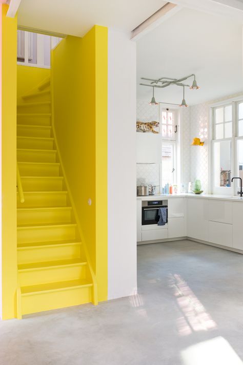 https://www.decor8blog.com/blog/2018/12/7/pqqxxs0fjzo6f07x3sxxgbc1uyngeq Yellow Stairs, Yellow Interior, Design Del Prodotto, House Stairs, Staircase Design, Scandinavian Home, Color Of The Year, 인테리어 디자인, Bright Yellow