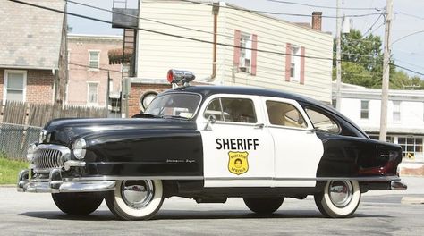 1951 Nash Statesman Police Car ★。☆。JpM ENTERTAINMENT ☆。★。 Vintage Police, Old Police Cars, Demolition Derby, Cop Cars, American Graffiti, Highway Patrol, Police Vehicles, To Get, Police Car