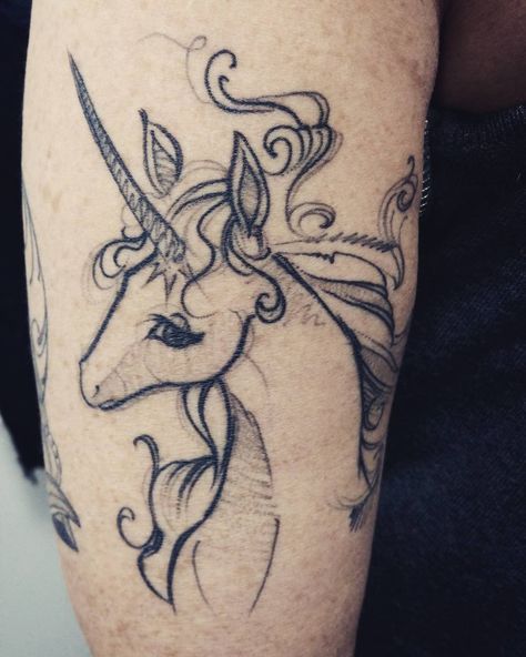 #püppiobermeier Danke liebe Sandra! #lastunicorntattoo #lastunicorn #thelastunicorn The Last Unicorn Tattoo Ideas, Traditional Unicorn Tattoo, Simple Unicorn Tattoo, The Last Unicorn Tattoo, Last Unicorn Tattoo, Mlp Tattoo, Unicorn Tattoo Ideas, Tattoo Art Ideas, My Little Pony Tattoo