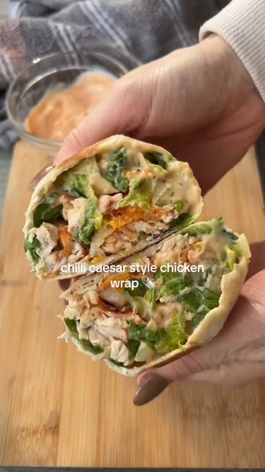 Wrap Dinner Ideas, Wrap Dinner, Wrap Chicken, Dinner Ideas Recipes, Meal Inspiration, Chicken Wrap, Lost 100 Pounds, Easy Healthy Meal Prep, Healthy Food Dishes