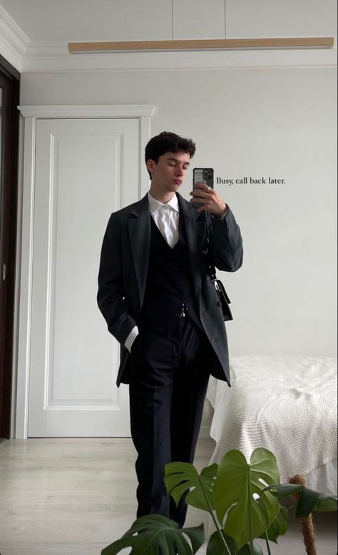 Formal Outfits Men, Vintage Male Outfits, Men Formal Outfit Classy, Male Outfits Aesthetic, Outfits Aesthetic Men, Men Formal Outfit, Vintage Wedding Suits, Formal Boys Outfit, Olivia Neill