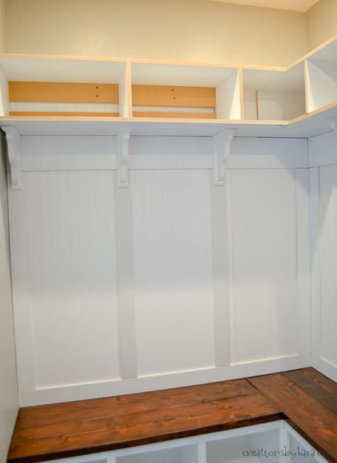 Corner Mudroom Bench, Corner Mudroom, Mudroom Corner, Mudroom Shelves, Cubby Bench, Bench With Cubbies, Mudroom Cubbies, Wall Cubbies, Cubby Storage Bench