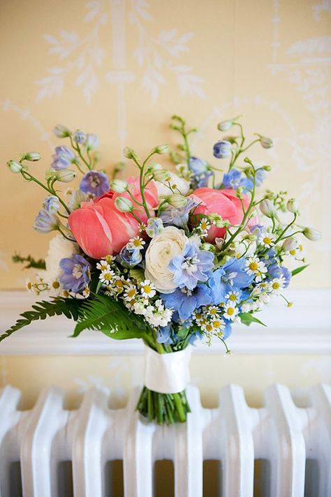 English garden inspired bouquet by George Mackay Flowers, photo by Dominique Bader via JunebugWeddings.com Pink And Blue Flower Arrangements, Hibiscus Wedding, Small Wedding Bouquets, Spring Wedding Bouquets, Summer Wedding Bouquets, Spring Wedding Flowers, Summer Bouquet, Floral Ideas, Deco Floral