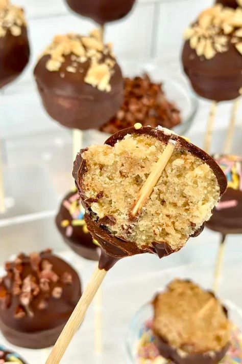 #GlutenFreeDesserts #KetoTreats #VeganBaking #SugarFreeRecipes #DairyFreeRecipes #HealthyCakePops #LowCarbDesserts #HealthyTreats #AllergyFriendly #GuiltFreeIndulgence


Gluten-Free, Keto-Friendly, Vegan, Sugar-Free, Dairy-Free, Healthy Cake Pops, Cake Pop Recipe, Healthy Baking, Healthy Dessert Recipes, Almond Flour, Coconut Flour, Sugar Free Recipes, Vegan Chocolate, Egg Substitute, Homemade Treats, Low Carb Sweets Keto Cake Pops, Baking Healthy Dessert, Vegan Cake Pops, Healthy Cake Pops, Cake Pop Recipe Easy, Cake Pops Recipe, Baking Healthy, Egg Substitute, Pops Cake